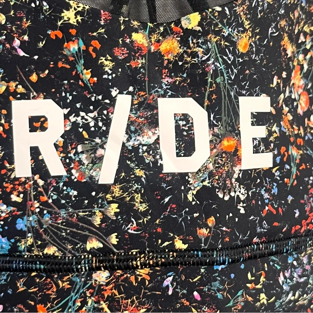 Lululemon Wake & Train Long Line Bra
Flowerescent Multi / Black size 6 RIDE - Picture 3 of 10